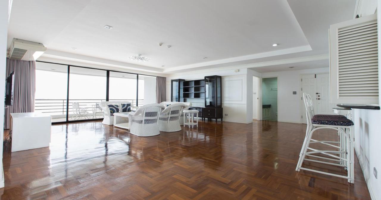 Spacious Room With Ocean & City View Pattaya ภายนอก รูปภาพ